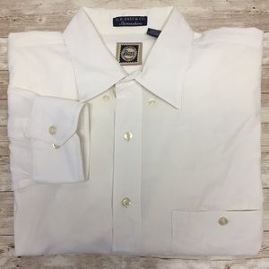 GH Bass & Co Button Down Long Sleeve Shirt Men L